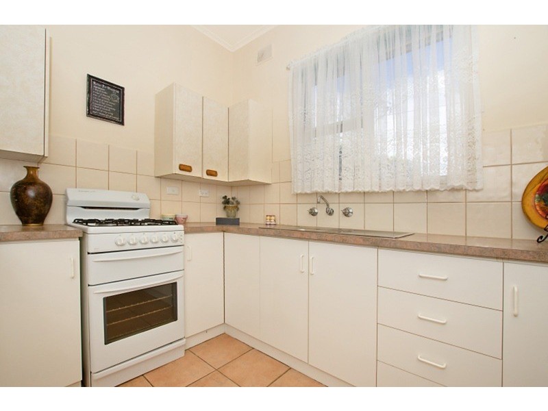 1/7 Somerset Avenue, Clearview SA 5085