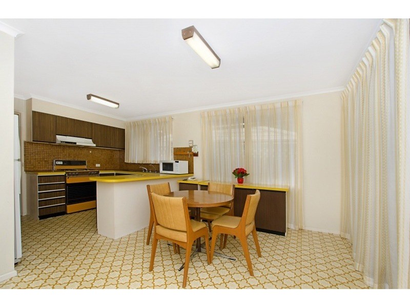 27 Haddington Street, Valley View SA 5093