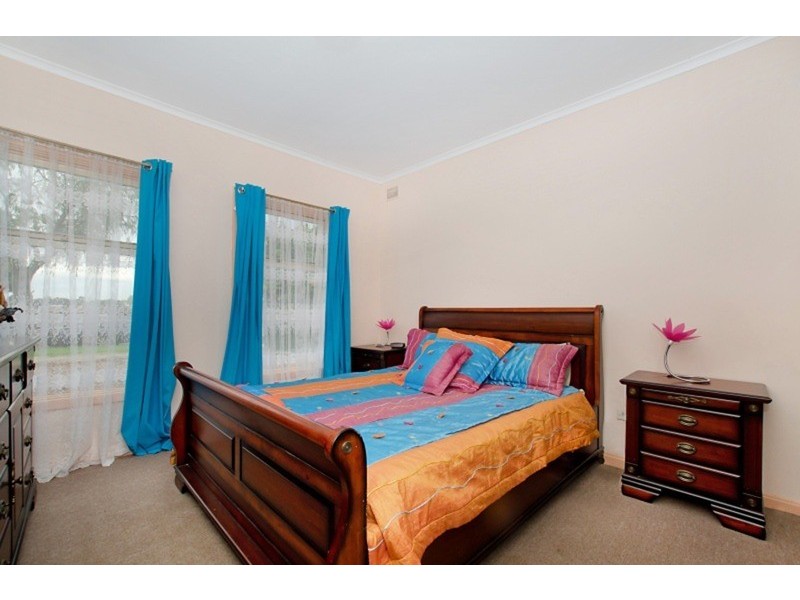 61 Redward Avenue, Greenacres SA 5086