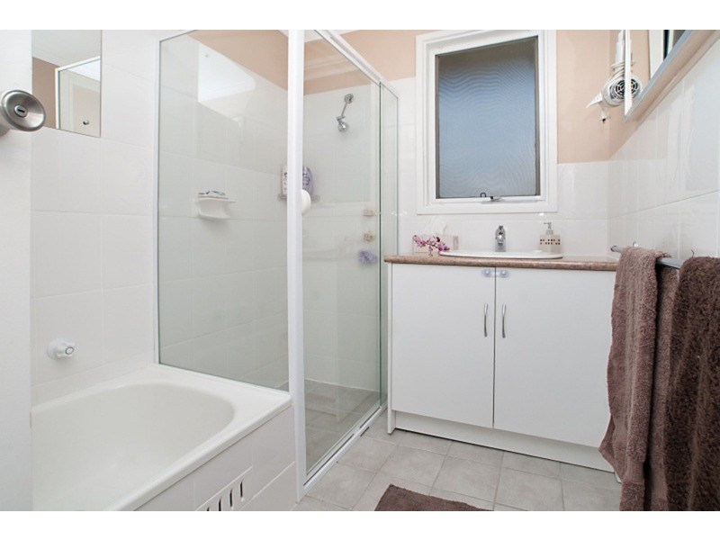 40 WOODCOCK Crescent, Para Hills West SA 5096