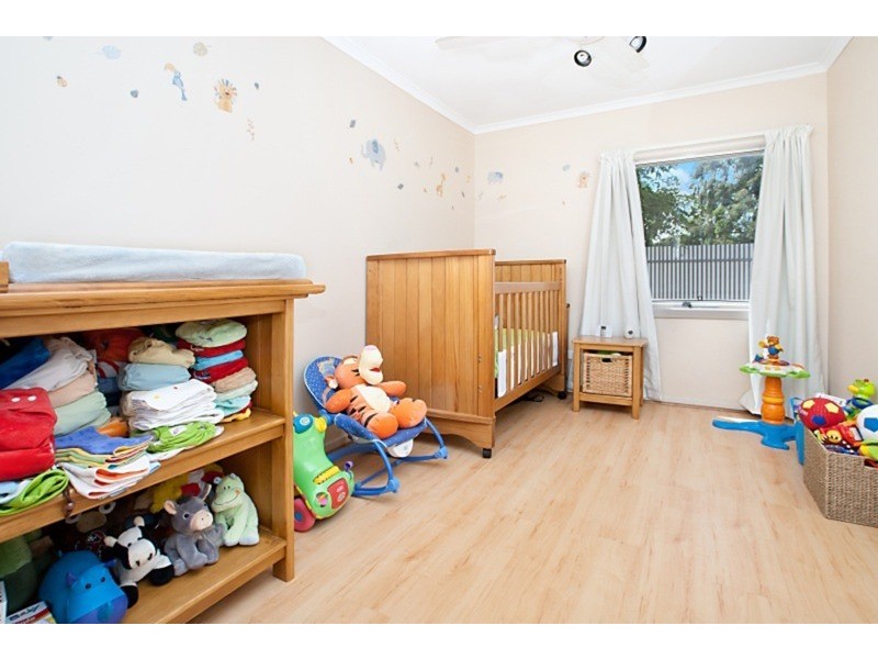 40 WOODCOCK Crescent, Para Hills West SA 5096