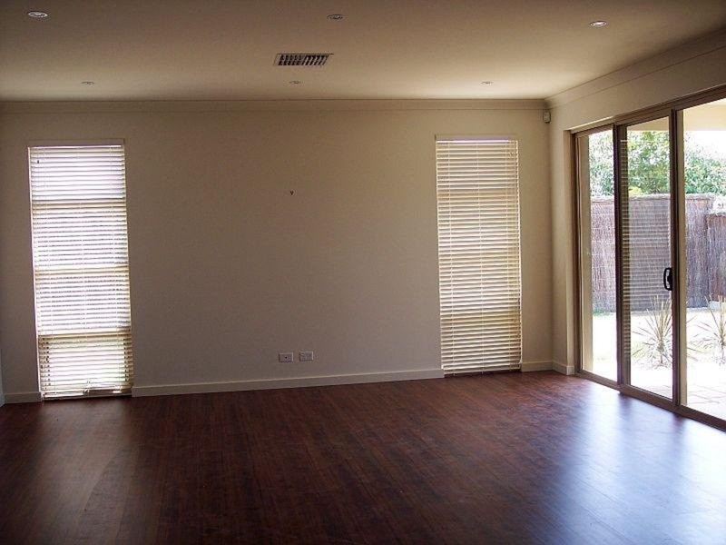 11 Medallion Drive, Grange SA 5022