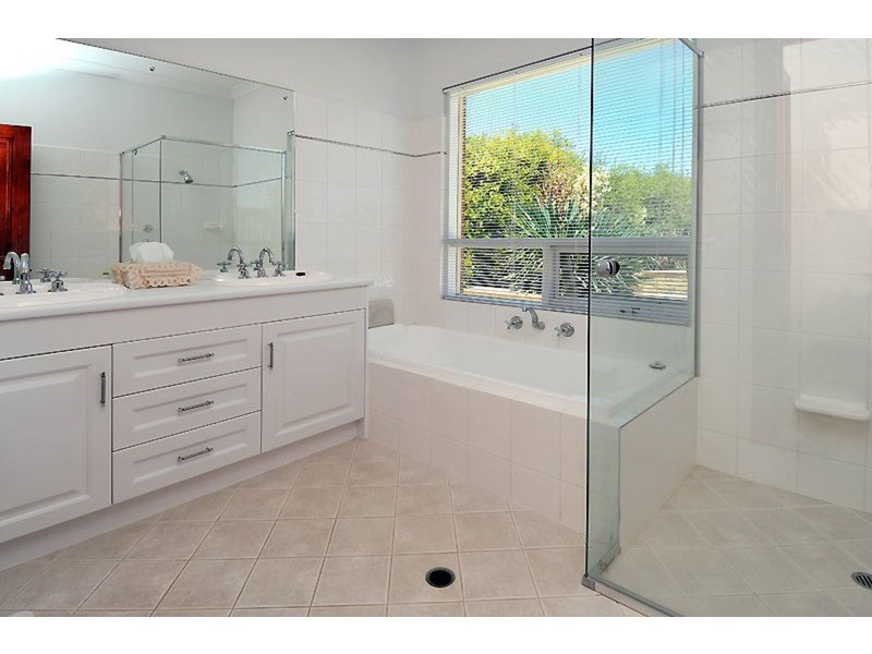11 Welwyn Road, Manningham SA 5086