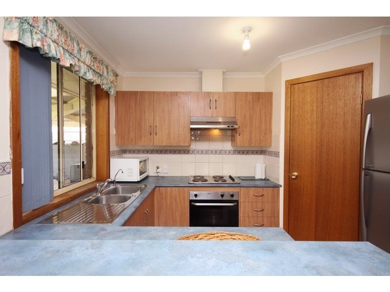 9 birdwood Road, Greenacres SA 5086