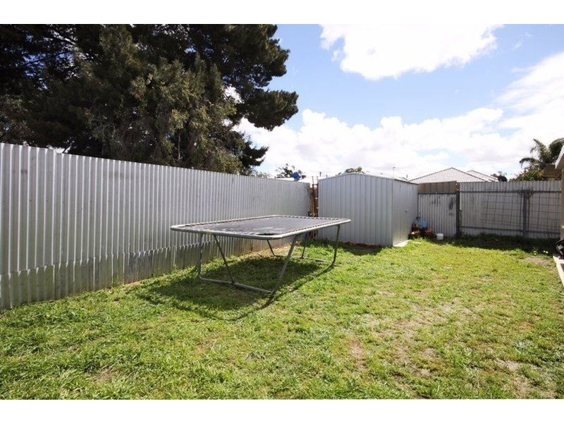 9 birdwood Road, Greenacres SA 5086