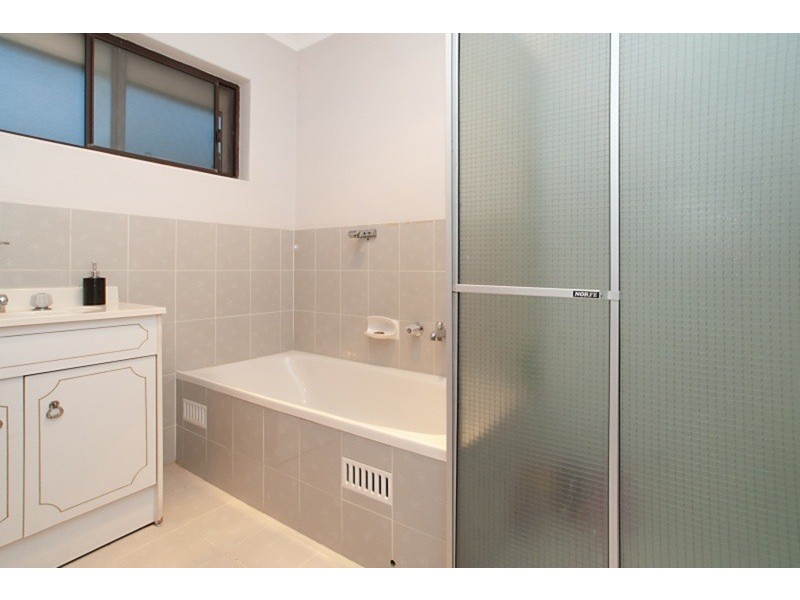 1/13 Solvay Road, Osborne SA 5017