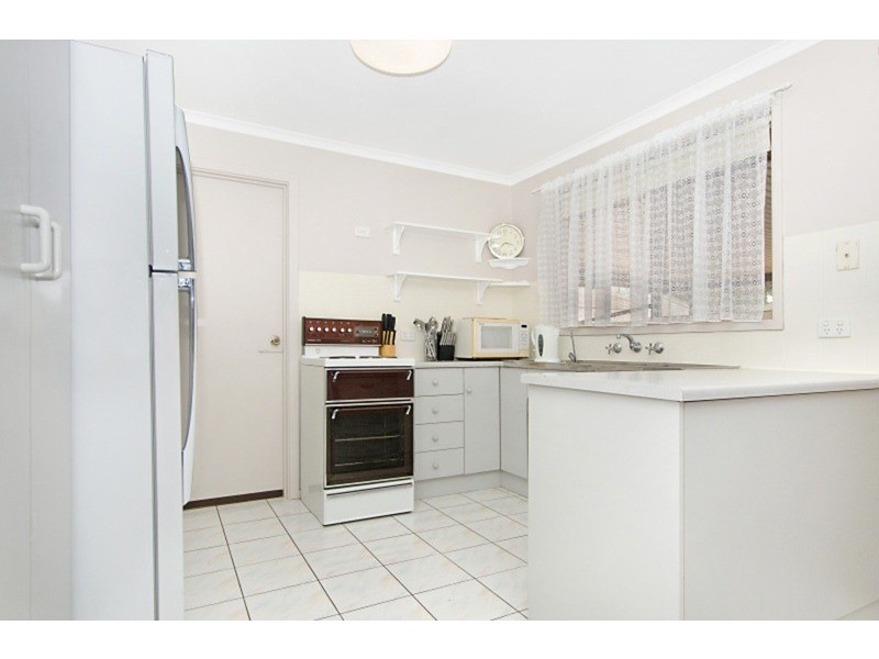 10 Falcon Drive, Parafield Gardens SA 5107