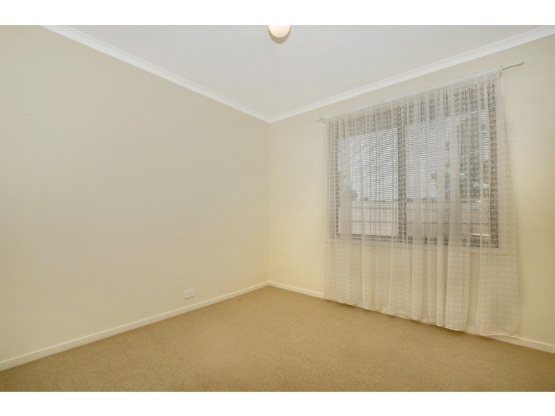 10 Falcon Drive, Parafield Gardens SA 5107