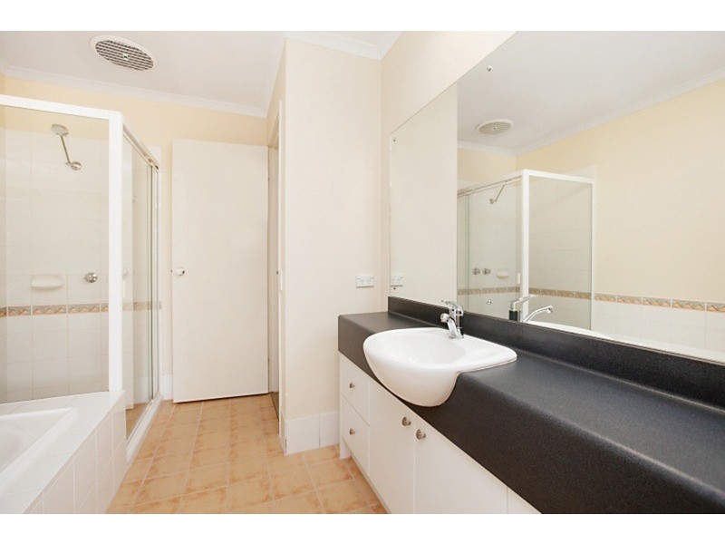 5/4 MERLOT Court, Wynn Vale SA 5127