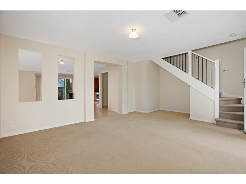 5/4 MERLOT Court, Wynn Vale SA 5127