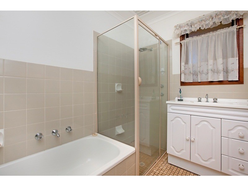 9 Harmer Court, Para Hills West SA 5096