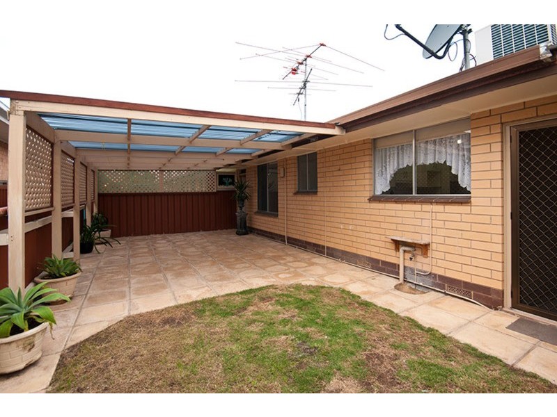 Unit 1/2 Birdwood Road, Greenacres SA 5086