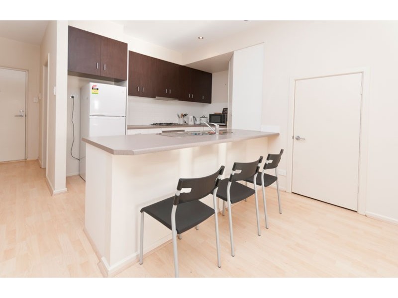 2/3 Banrock Place, Mawson Lakes SA 5095