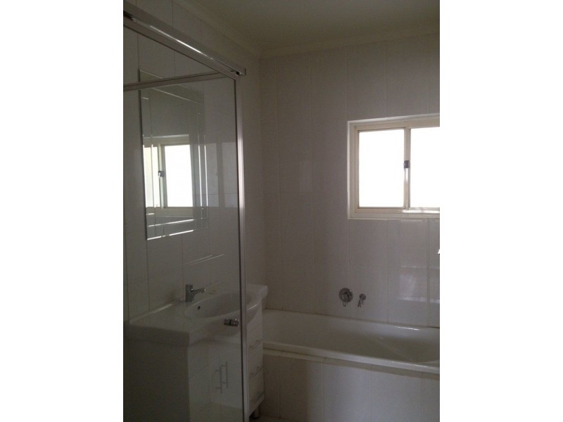 12 Conyingham Avenue, Broadview SA 5083
