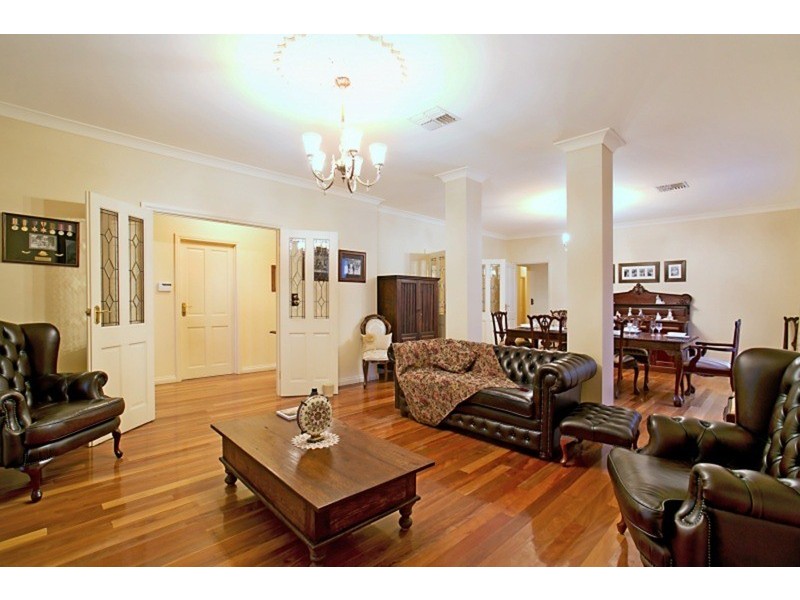 2 Silvereye Court, Tea Tree Gully SA 5091