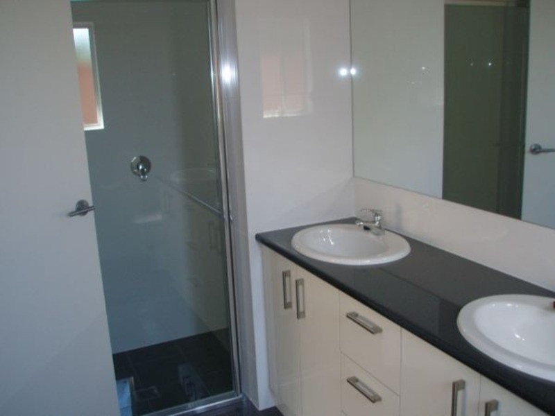 26 & 26a Ann Street, Campbelltown SA 5074