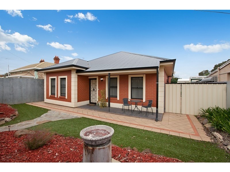 9a FIFTH Street, Gawler South SA 5118