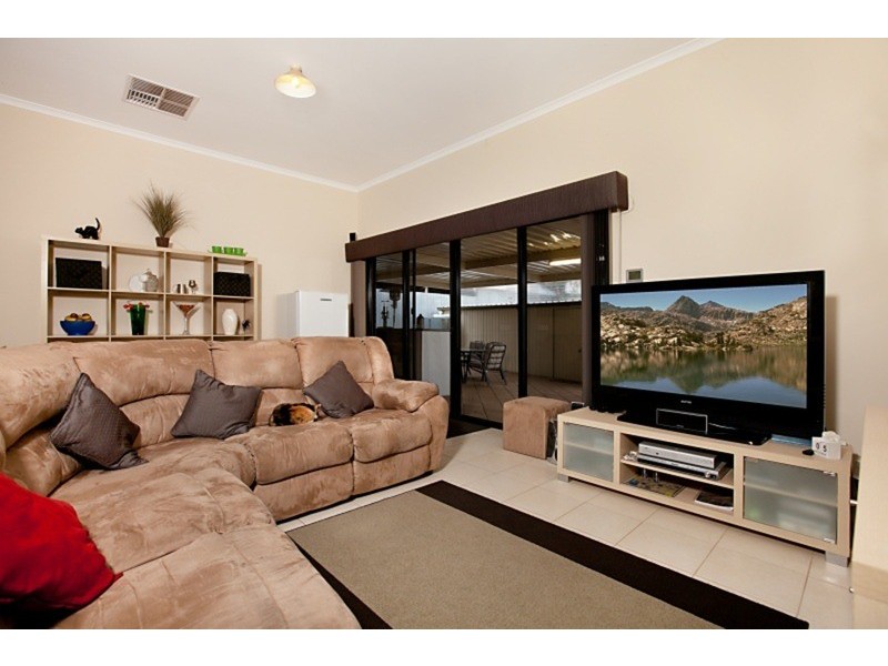 9a FIFTH Street, Gawler South SA 5118