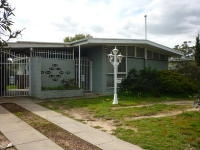 2 Wahroonga Street, Valley View SA 5093