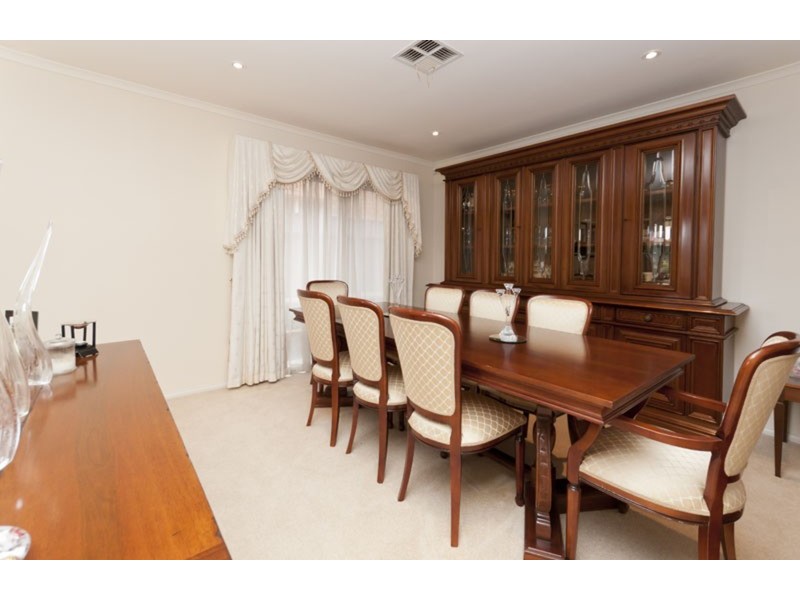 34 Benthall Avenue, Oakden SA 5086