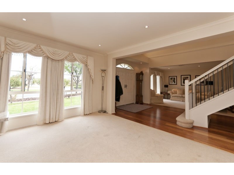 34 Benthall Avenue, Oakden SA 5086