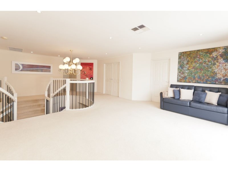 34 Benthall Avenue, Oakden SA 5086