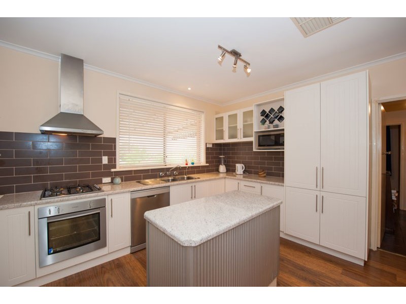 15 Donald Street, Highbury SA 5089