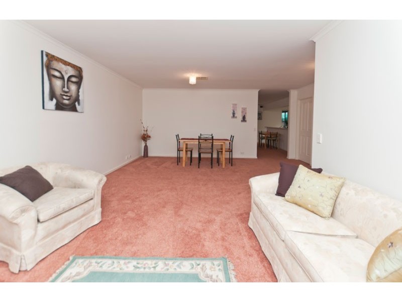 24 Regent Gardens Drive, Oakden SA 5086