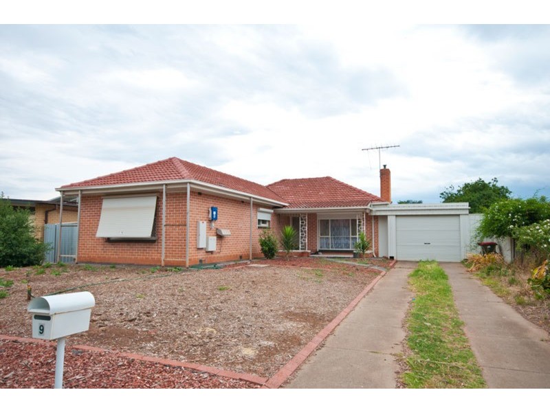 9 Hibiscus Street, Elizabeth Vale SA 5112