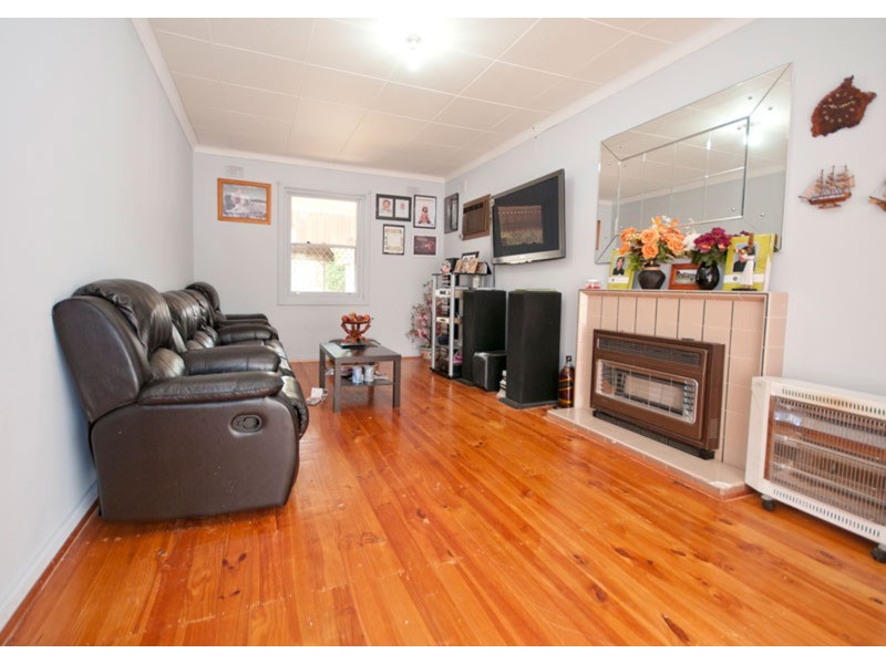 9 Hibiscus Street, Elizabeth Vale SA 5112