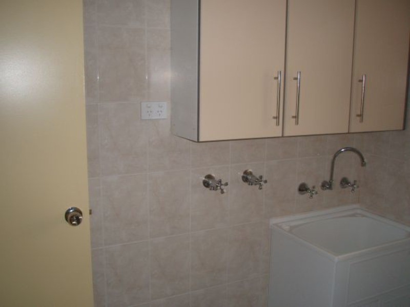 31/3 Noblet Street, Findon SA 5023