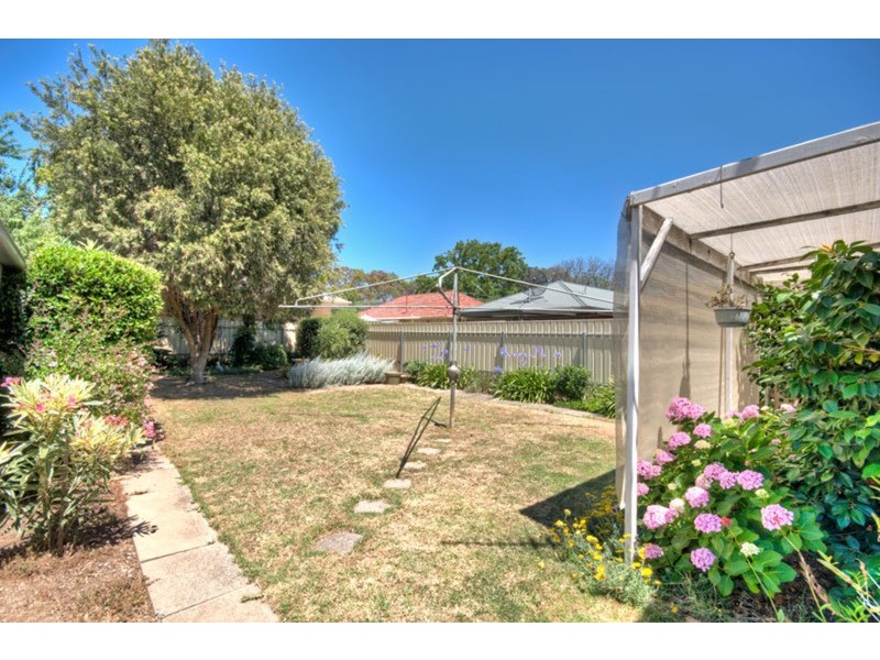 36  Darley  Road, Paradise SA 5075