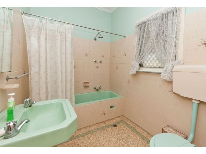 36  Darley  Road, Paradise SA 5075