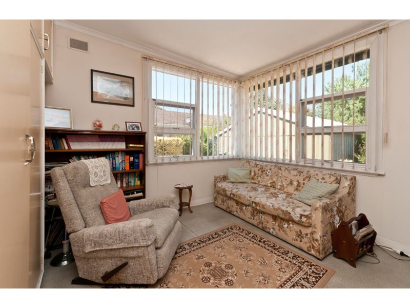 36  Darley  Road, Paradise SA 5075