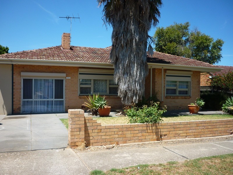 20 Tarranna Avenue, Park Holme SA 5043