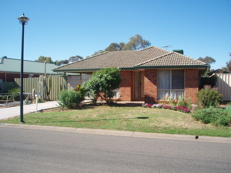 9 Glenmore Court, Paralowie SA 5108