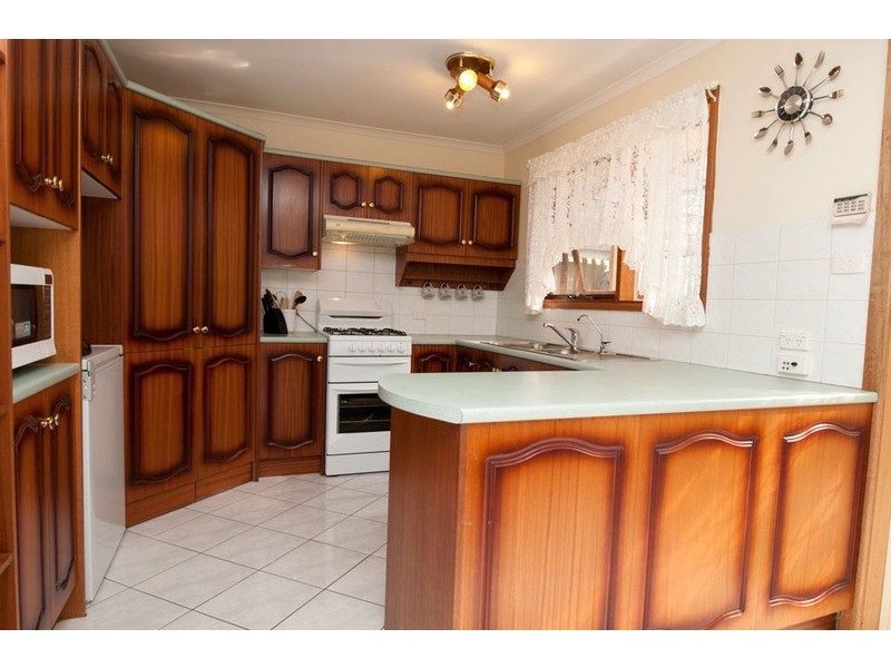 5 Anne Marie Court, Golden Grove SA 5125