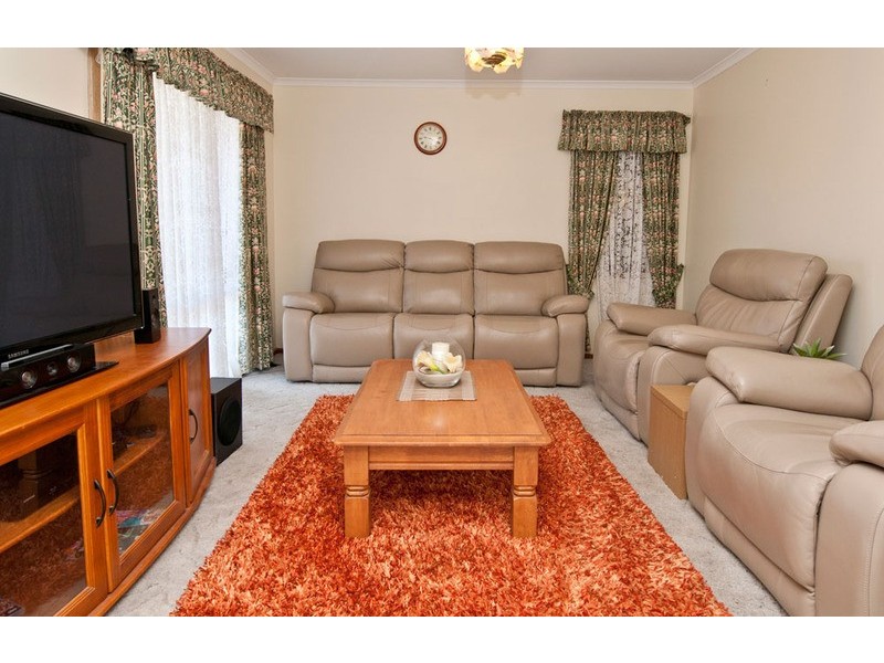 5 Anne Marie Court, Golden Grove SA 5125