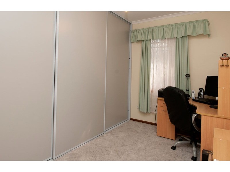 5 Anne Marie Court, Golden Grove SA 5125