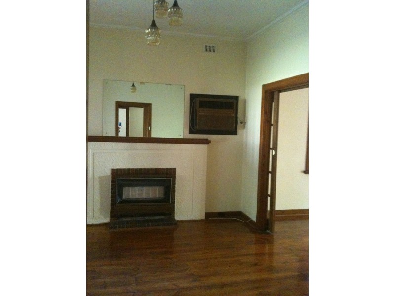 28 Milner Road, Hilton SA 5033