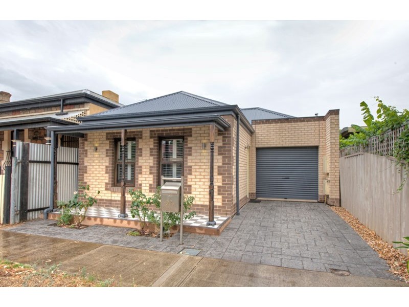 27B Wilpena Terrace, Kilkenny SA 5009