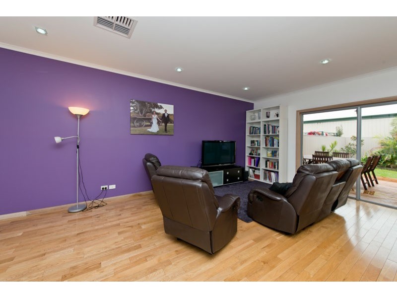 27B Wilpena Terrace, Kilkenny SA 5009