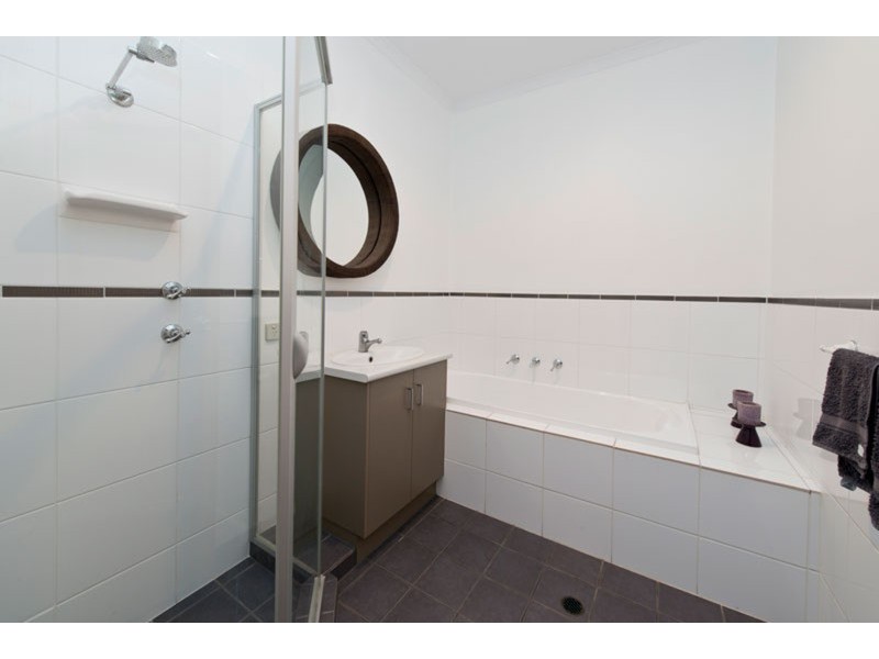 27B Wilpena Terrace, Kilkenny SA 5009