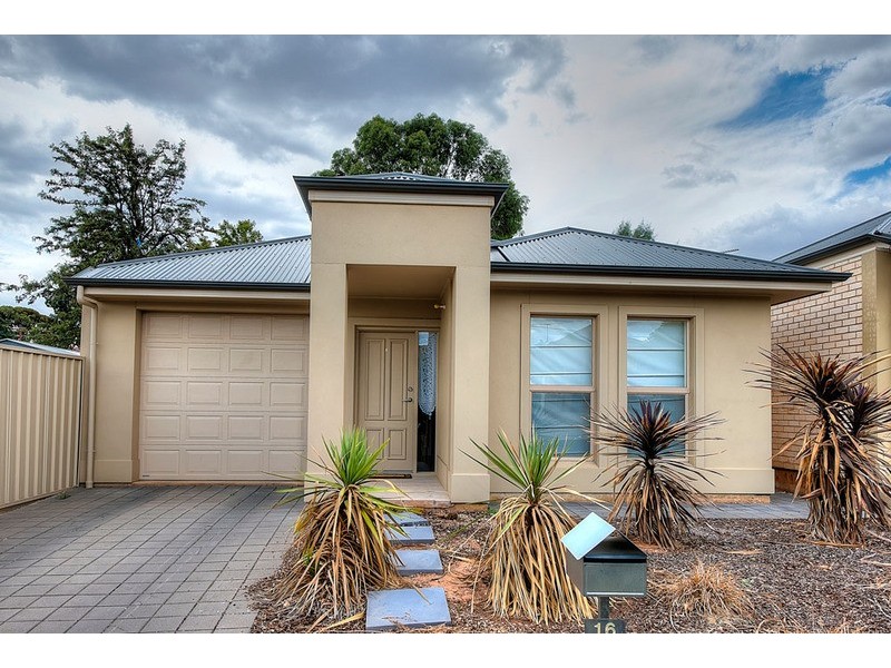 16 Prescott Street, Clearview SA 5085