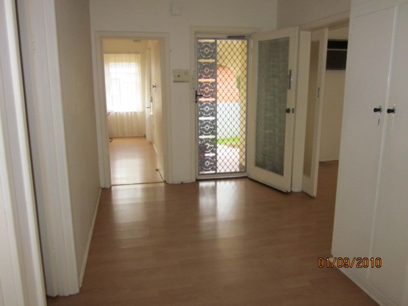 1 Glenview Avenue, Blair Athol SA 5084