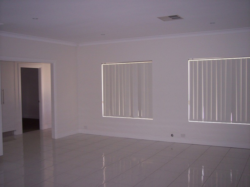 12a Conyingham Avenue, Broadview SA 5083