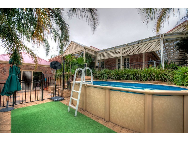 2 Flack Court, Golden Grove SA 5125