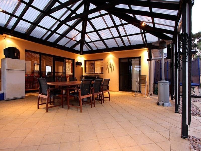 16 Cambridge Terrace, Hillbank SA 5112