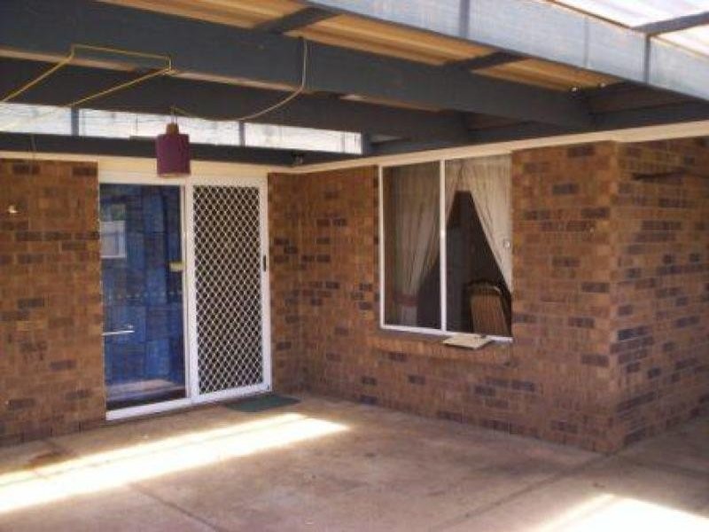 136 Andrew Smith Drive, Parafield Gardens SA 5107