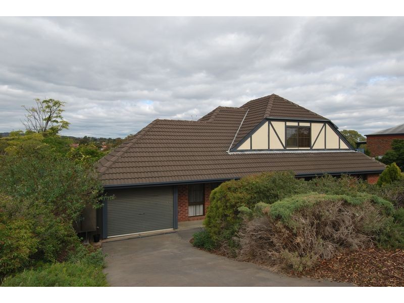 27 De Pledge Court, Wynn Vale SA 5127